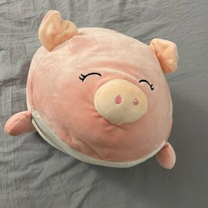 Pig stuffed animal